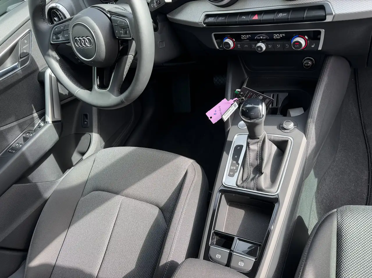 Audi Q2 - 10