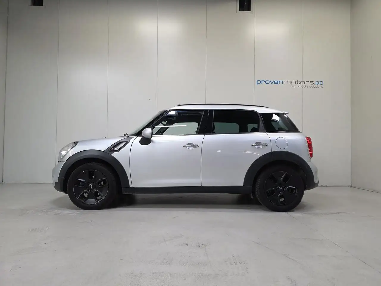 MINI Cooper SD Countryman - 8