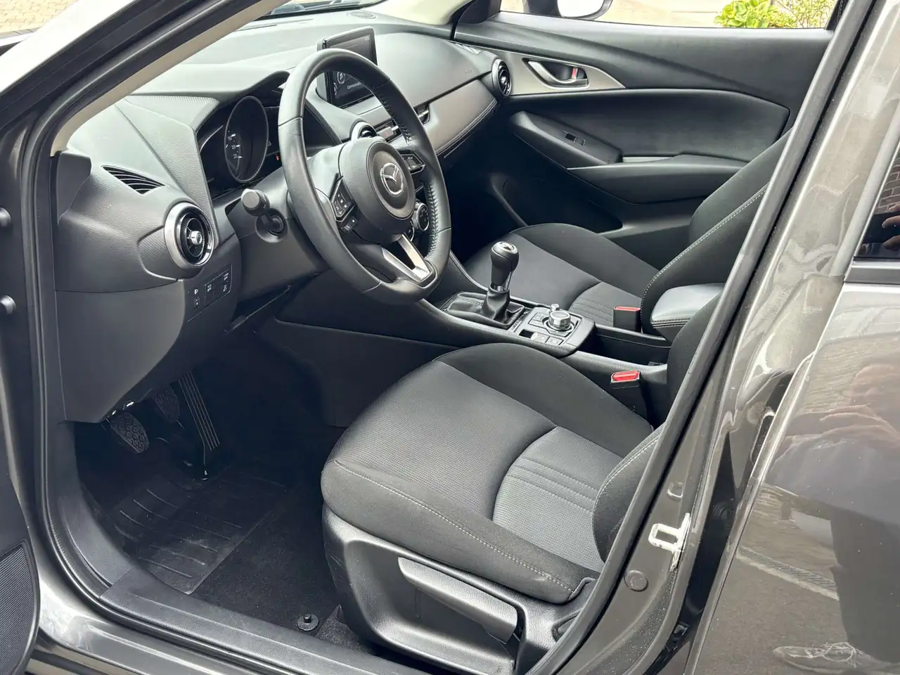 Mazda CX-3 - 10