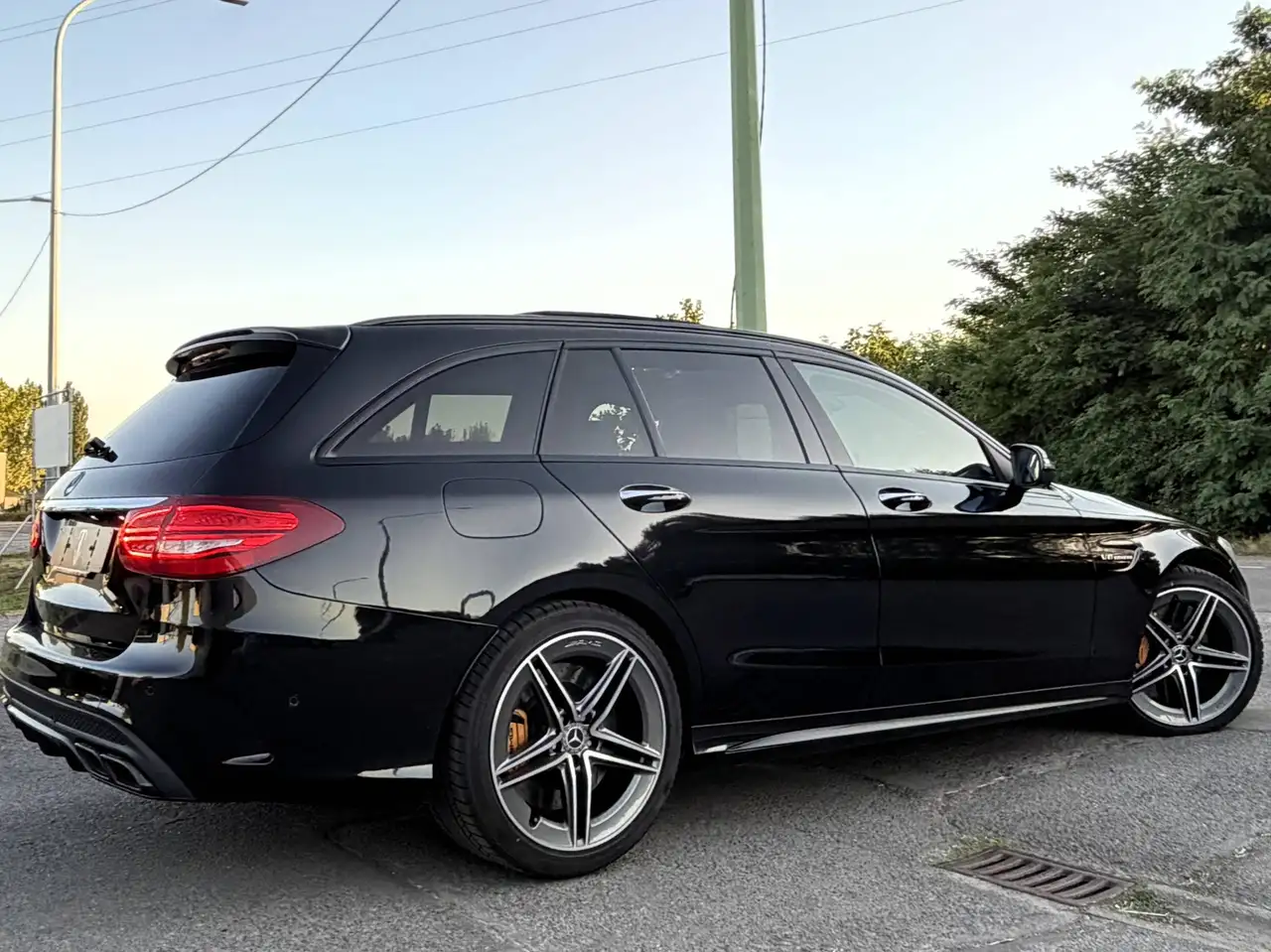 Mercedes-Benz C 63 AMG - 10