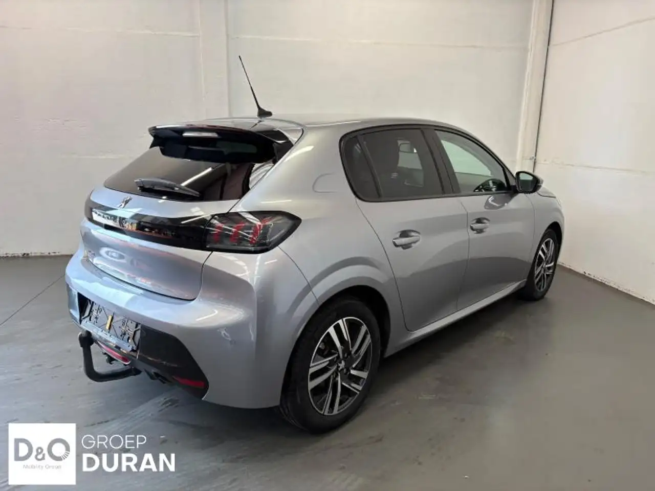 Peugeot 208 - 6