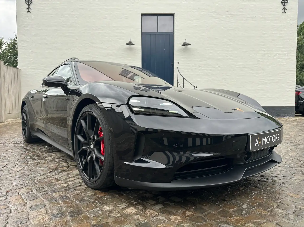Porsche Taycan - 7