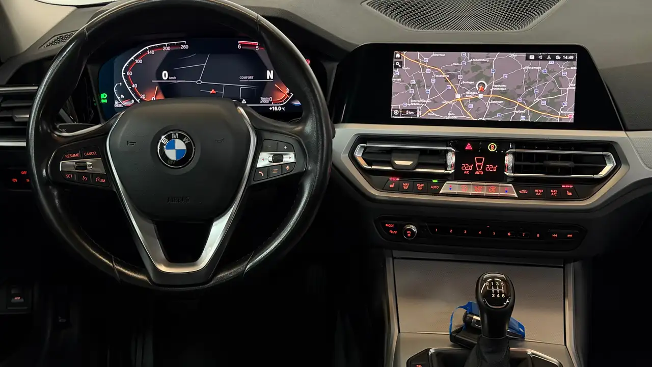 BMW 318 - 11