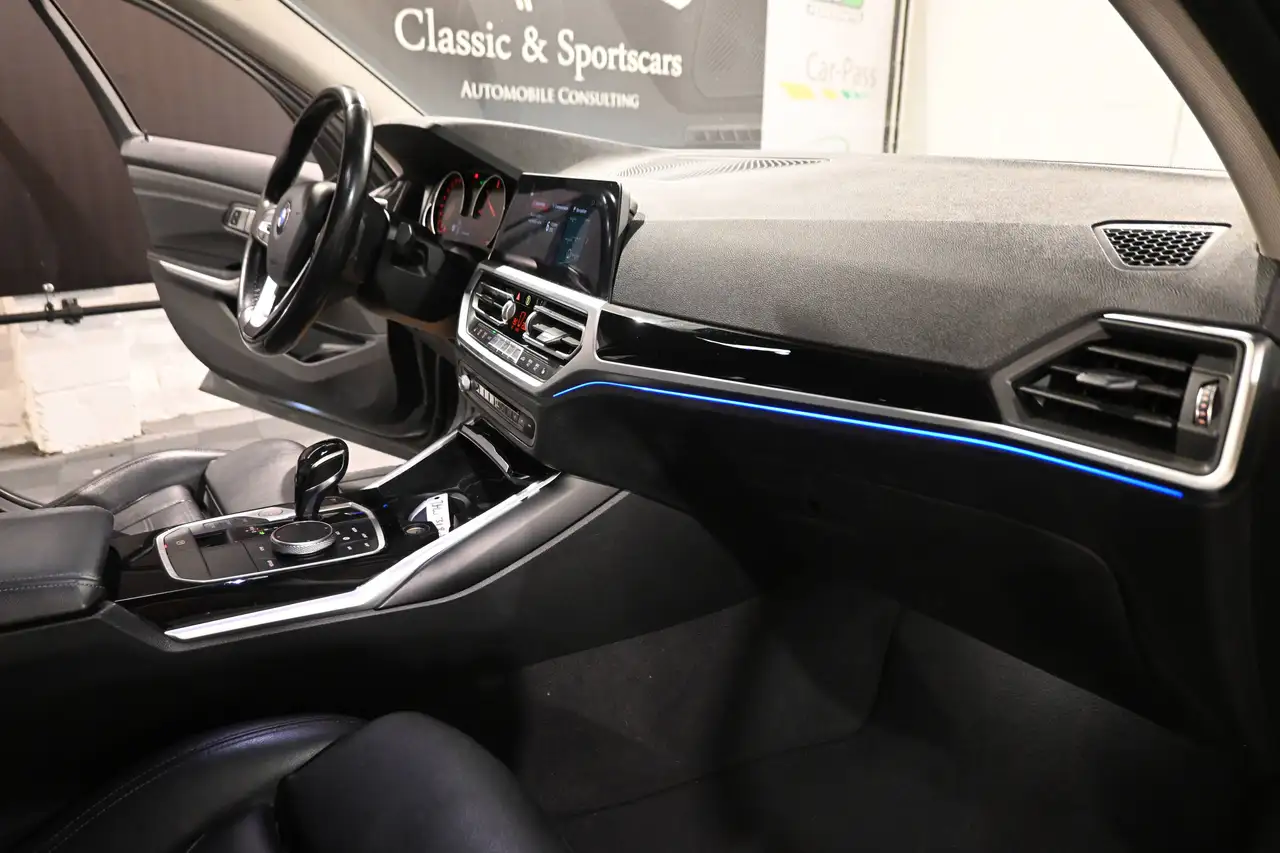 BMW 318 - 11