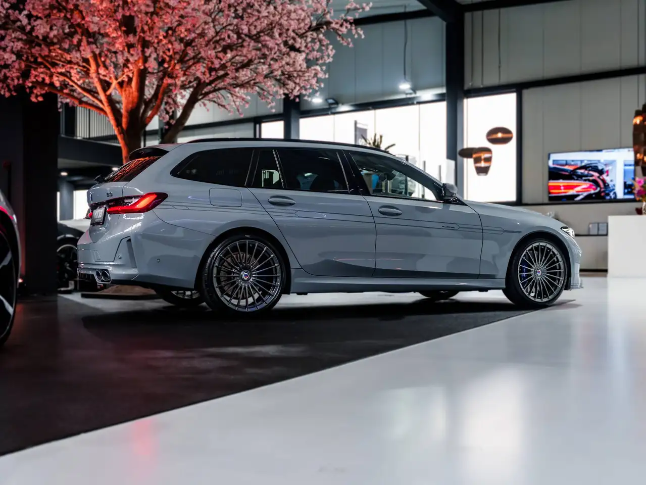 Alpina B3 - 8