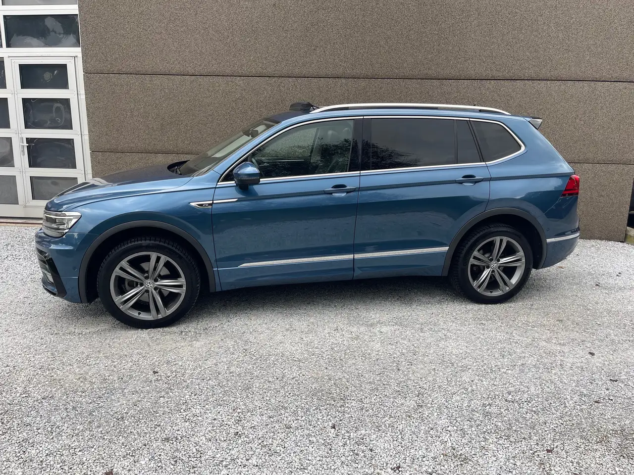 Volkswagen Tiguan - 3