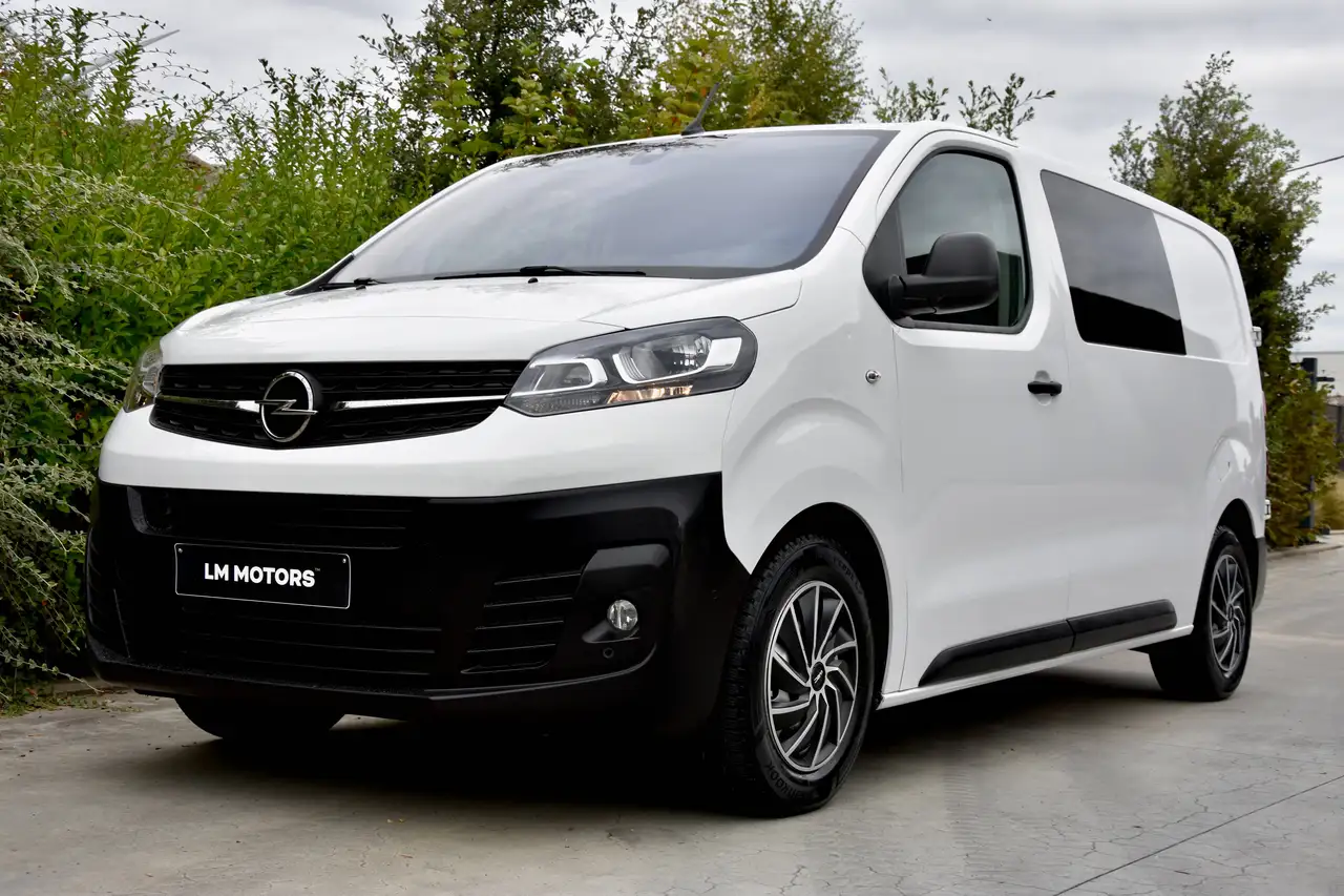 Opel Vivaro - 2