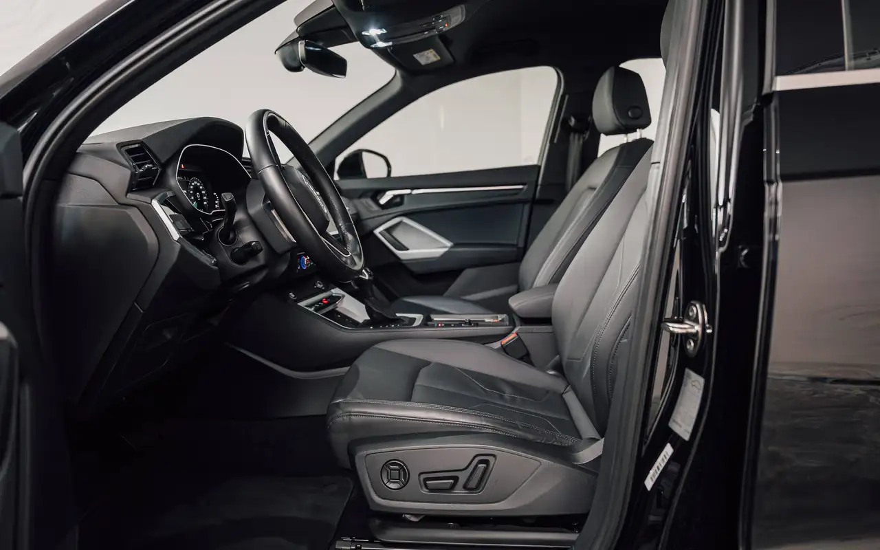 Audi Q3 - 12