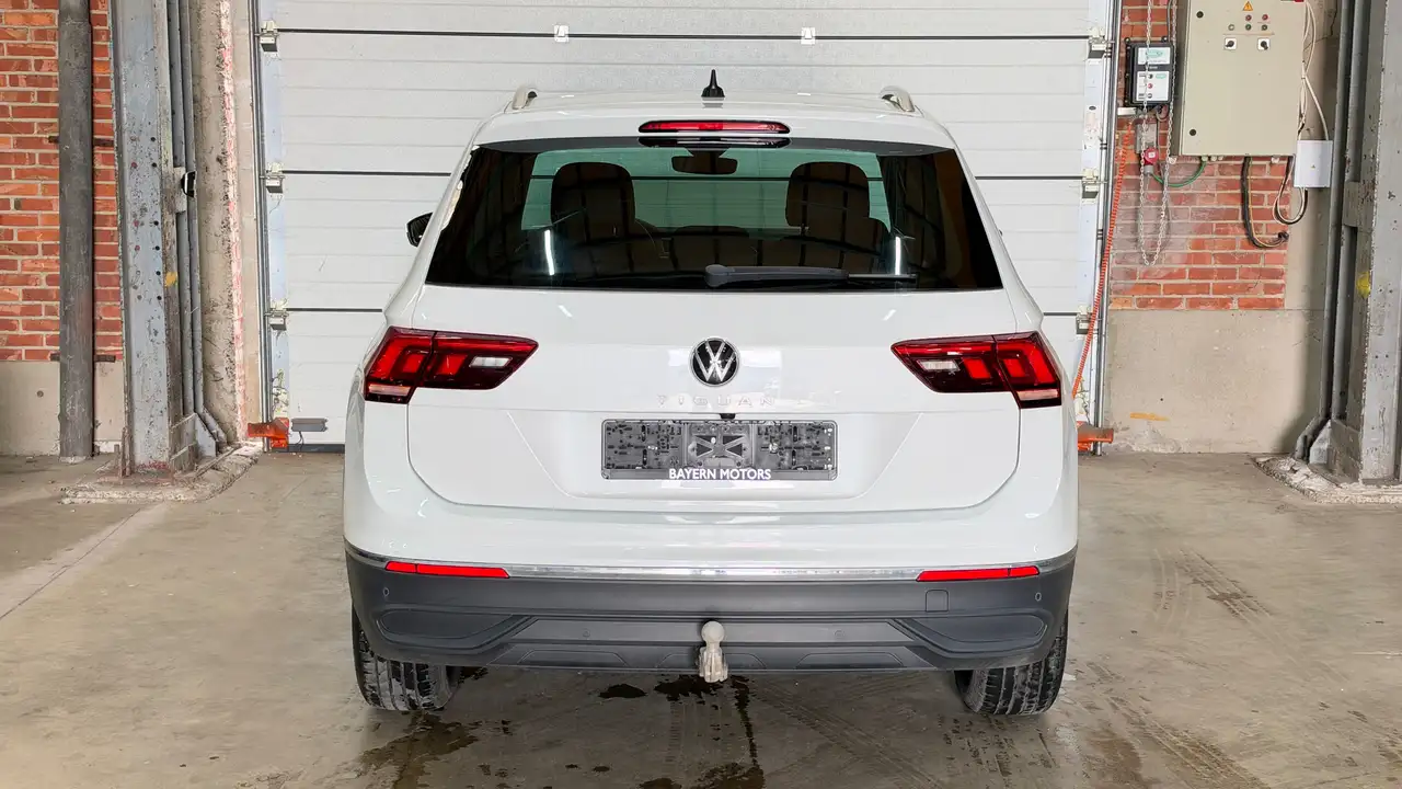 Volkswagen Tiguan - 7