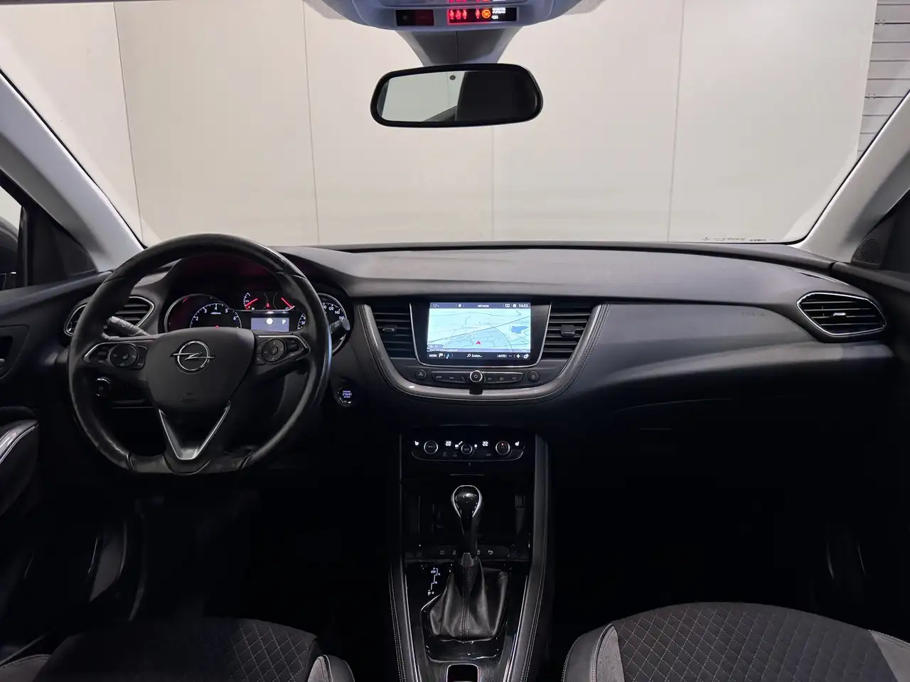 Opel Grandland X - 11