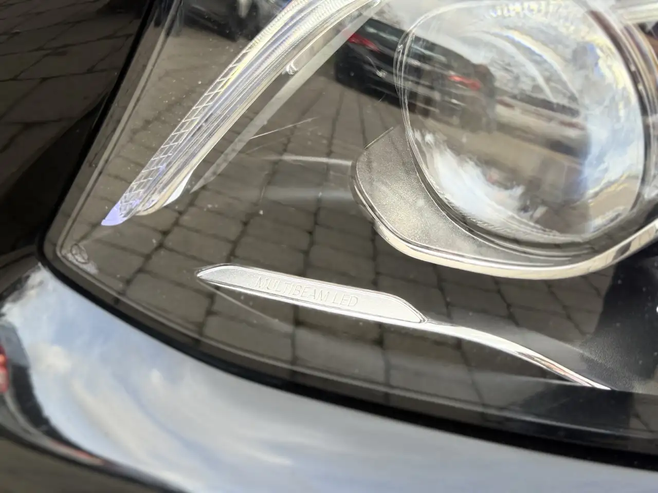 Mercedes-Benz E 200 - 7
