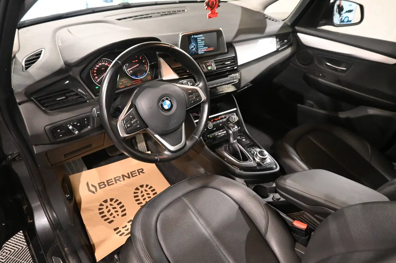 BMW 225 - 12