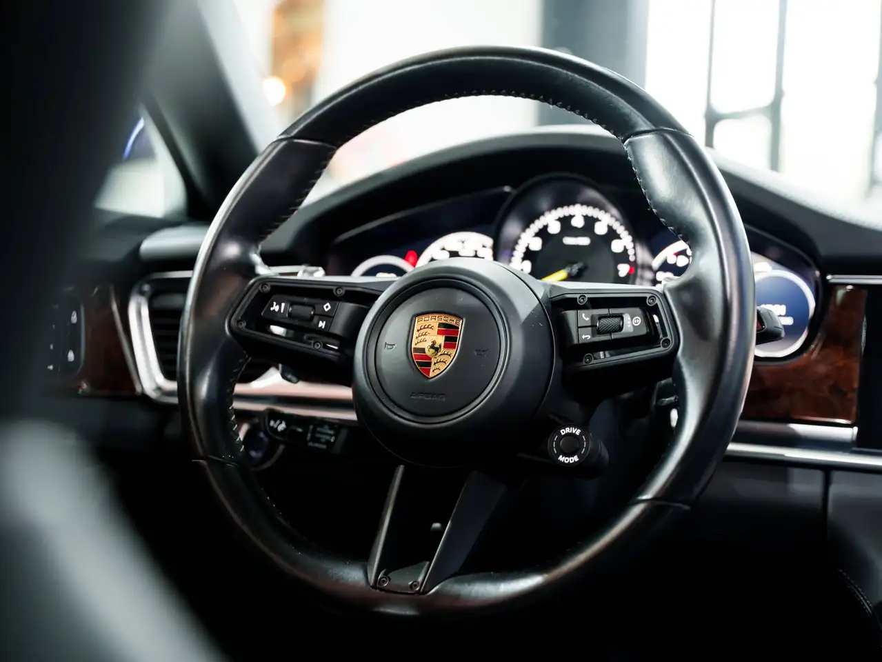 Porsche Panamera - 7