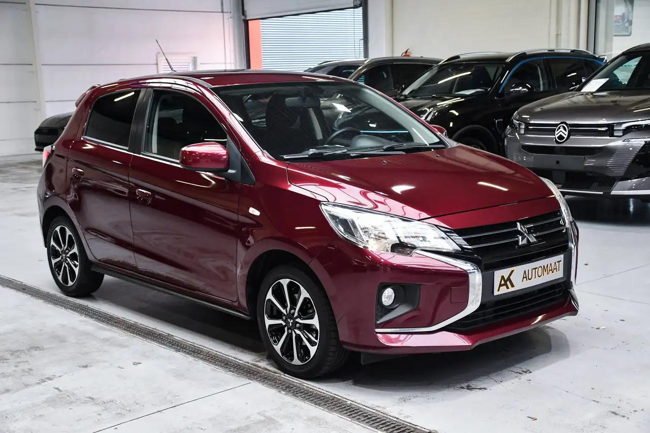 Mitsubishi Space Star - 2