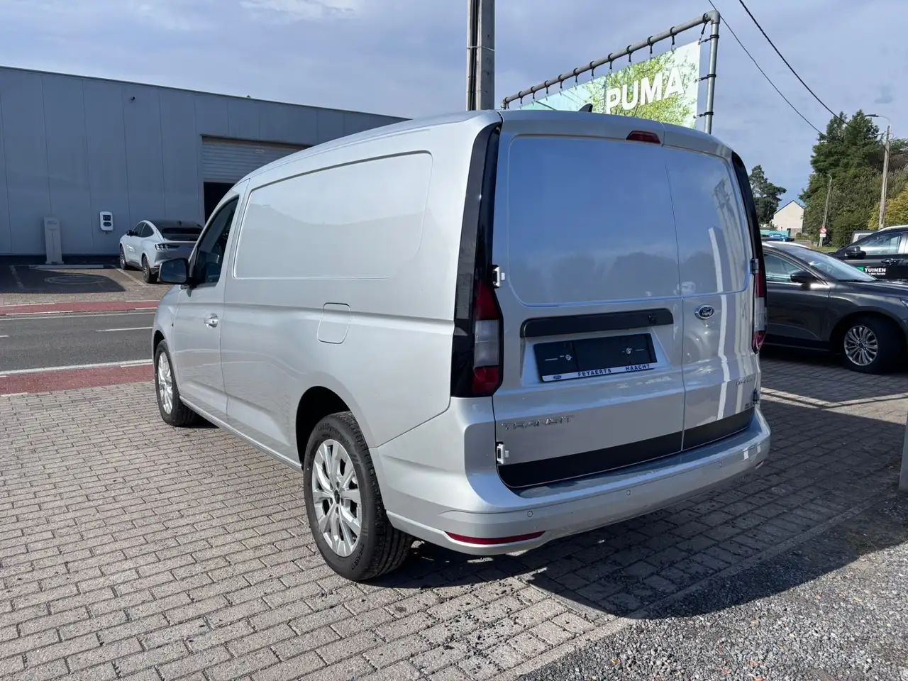Ford Transit Connect - 4