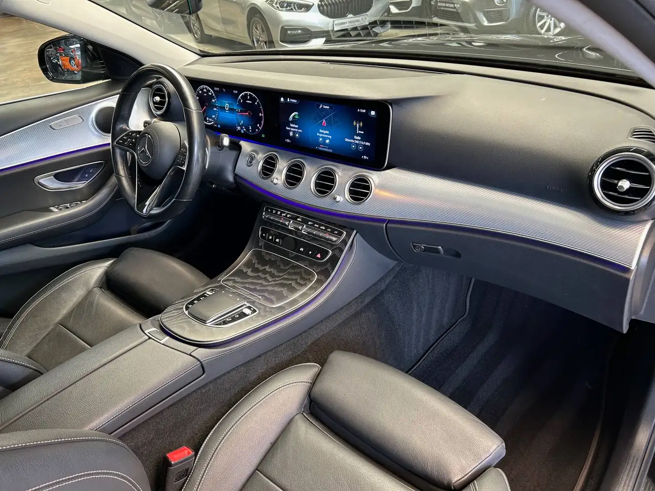 Mercedes-Benz E 200 - 10
