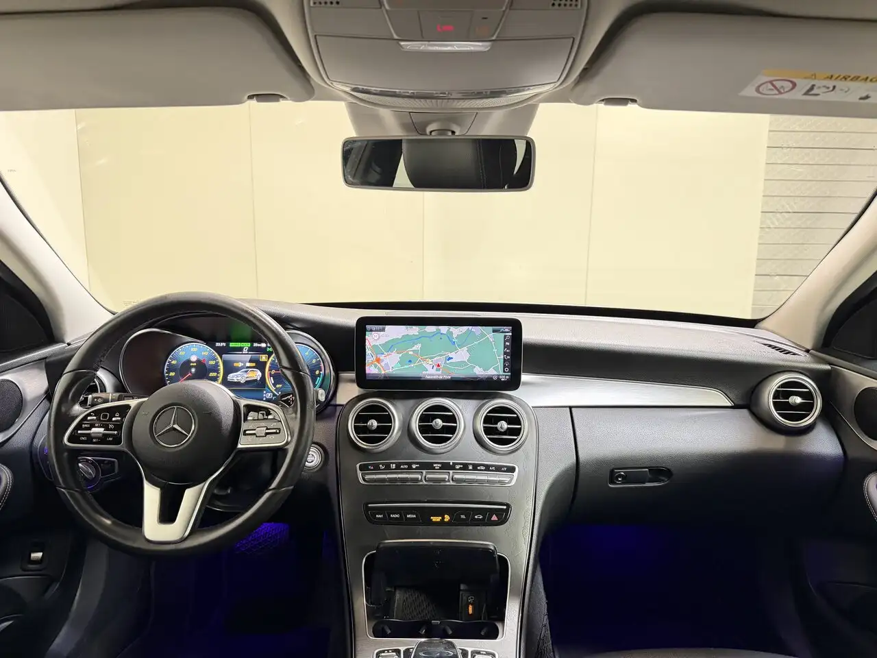 Mercedes-Benz C 300 - 11