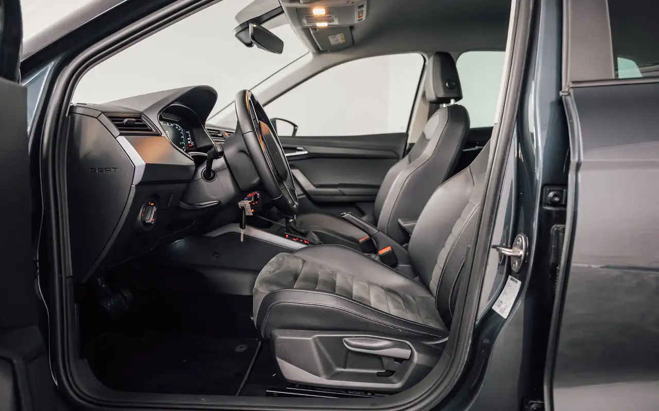 SEAT Arona - 10