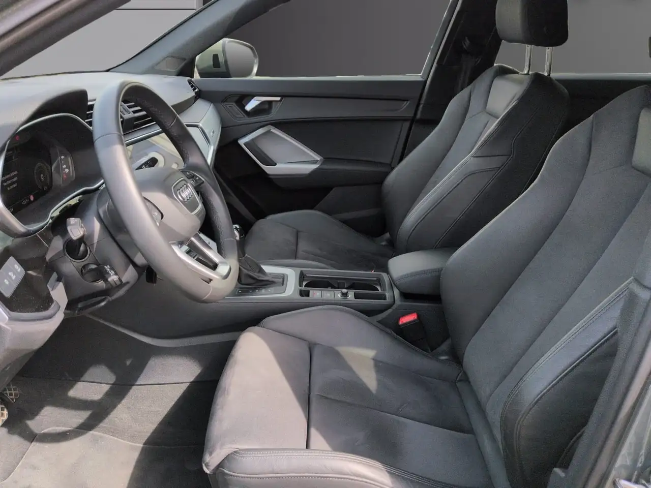 Audi Q3 - 10