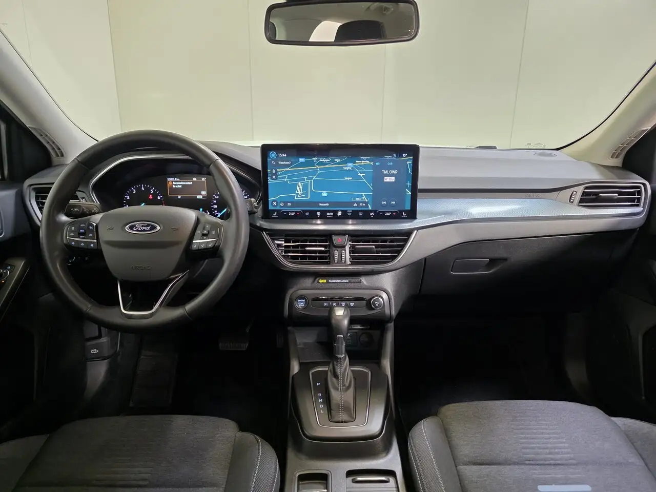 Ford Focus - 11