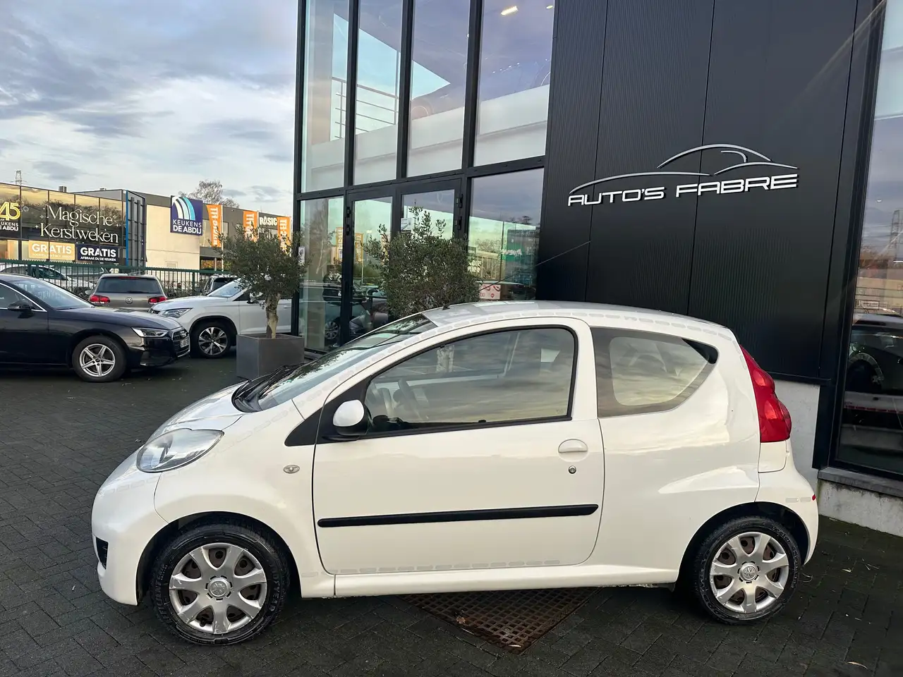 Peugeot 107 - 4