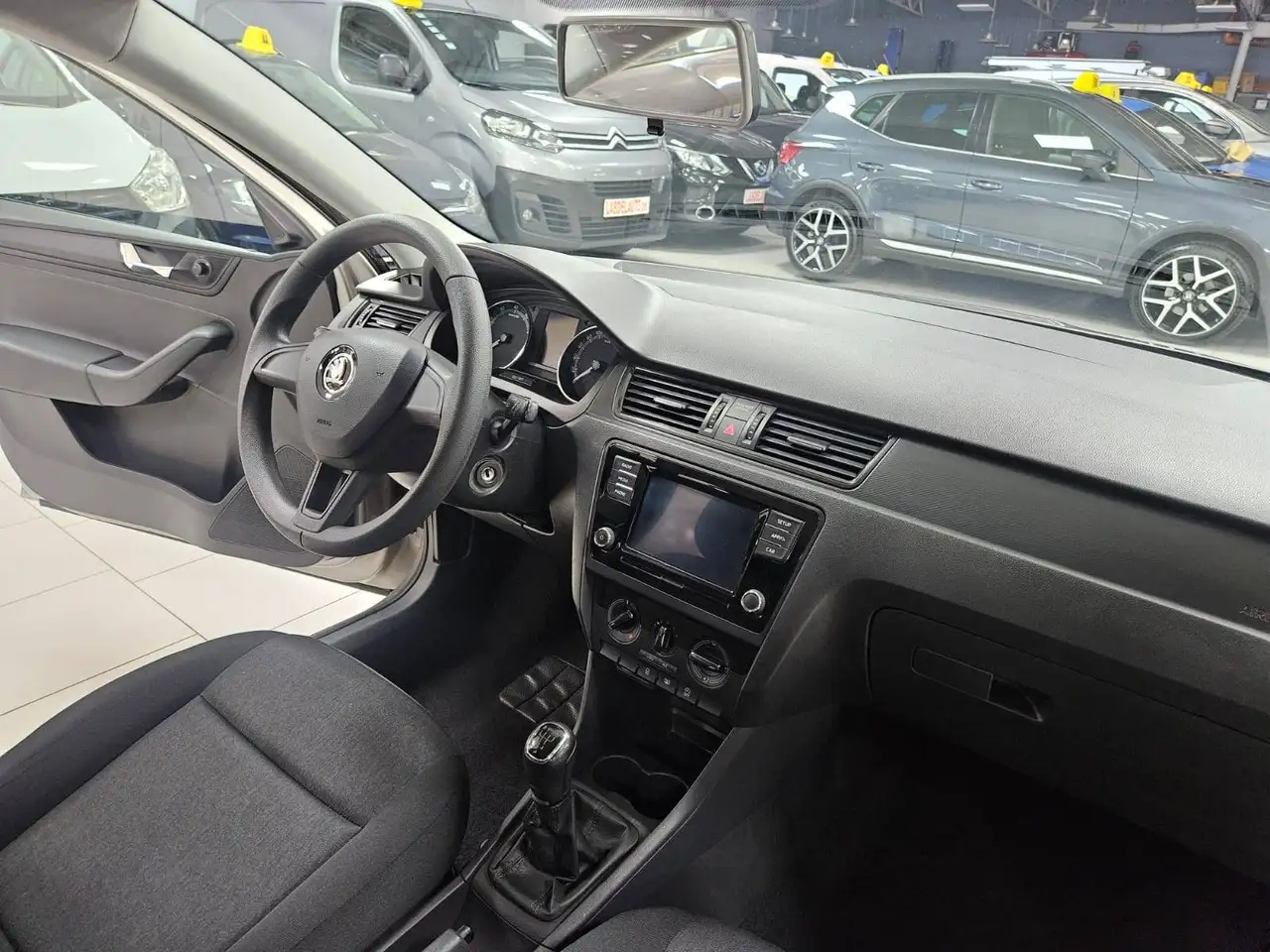 Skoda Rapid/Spaceback - 11