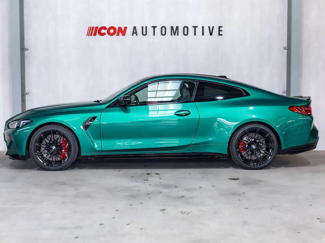 BMW M4 - 4