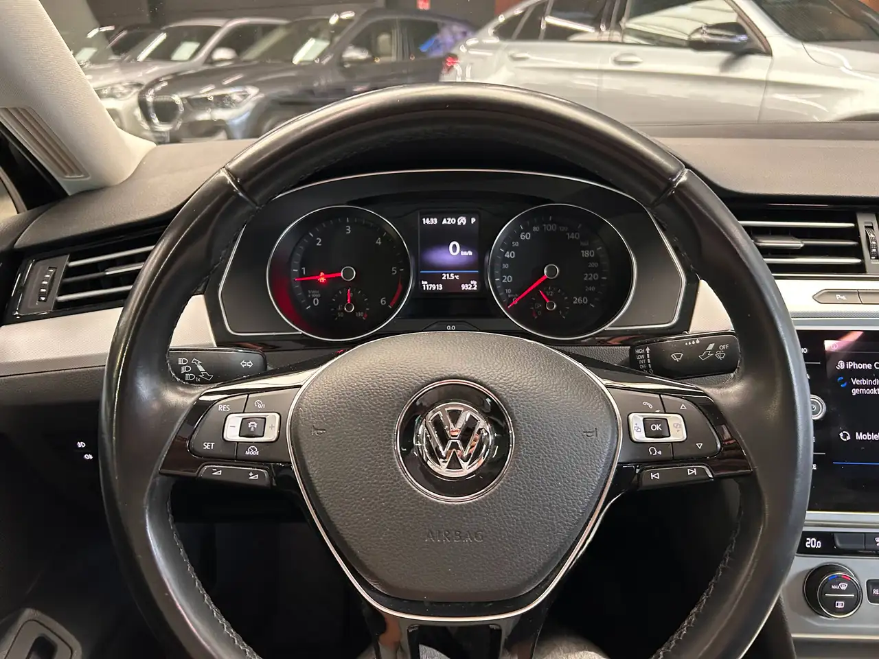 Volkswagen Passat - 9