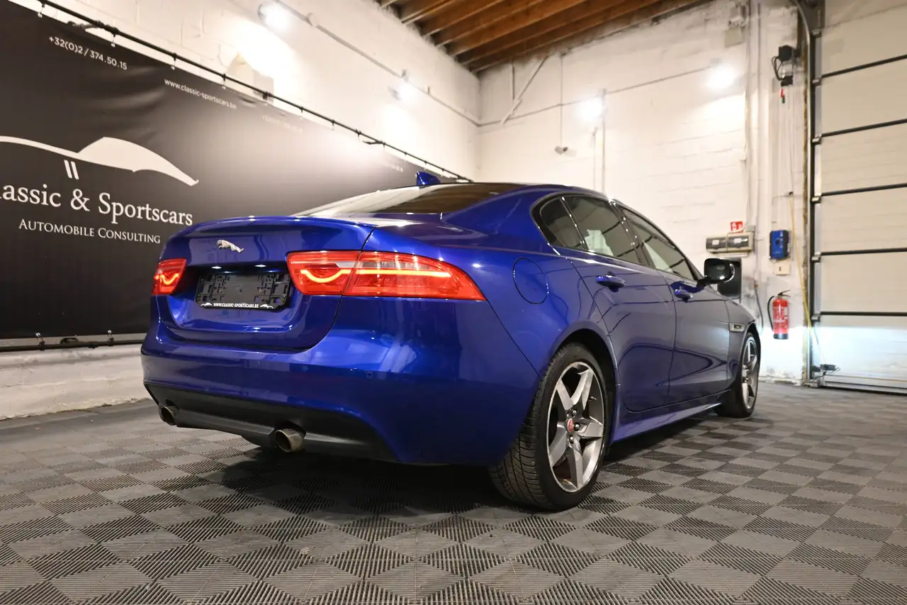 Jaguar XE - 5
