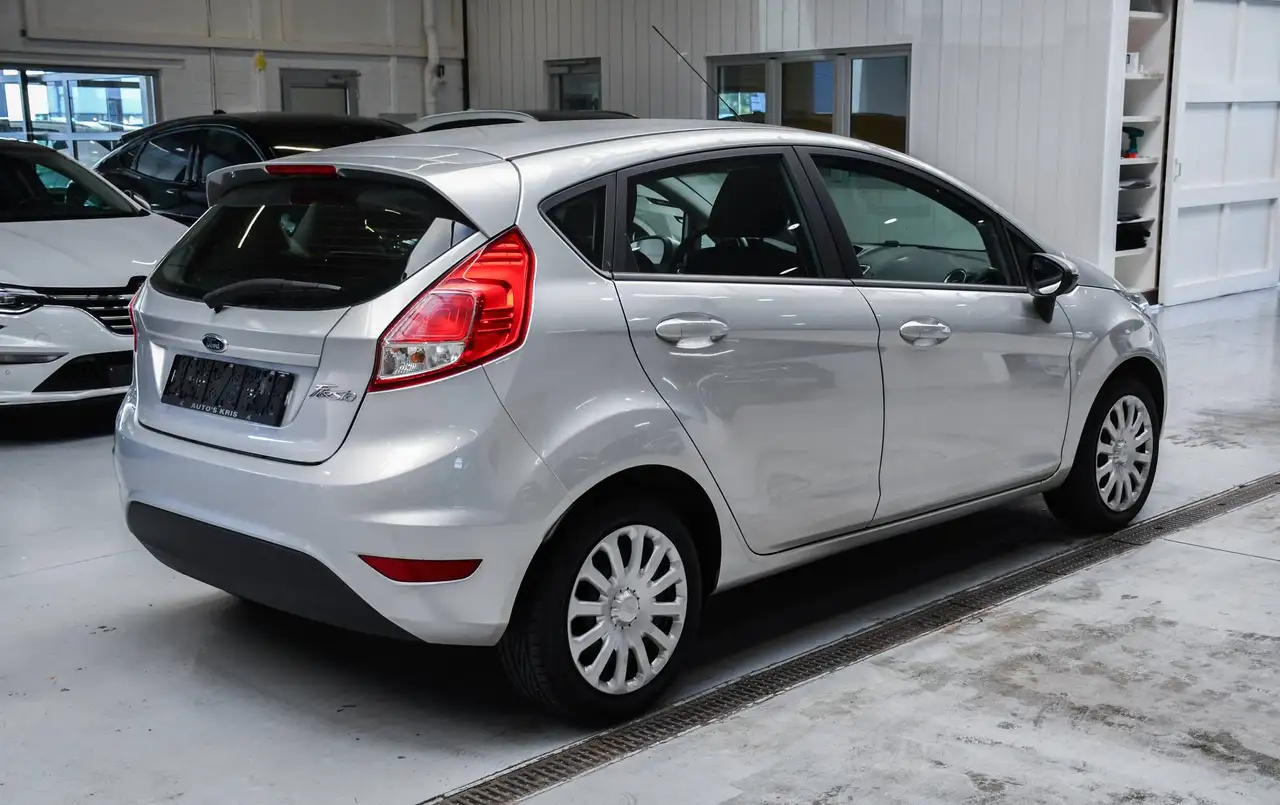 Ford Fiesta - 3