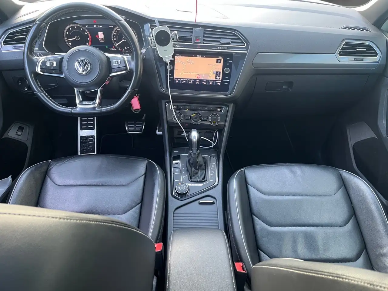 Volkswagen Tiguan - 8