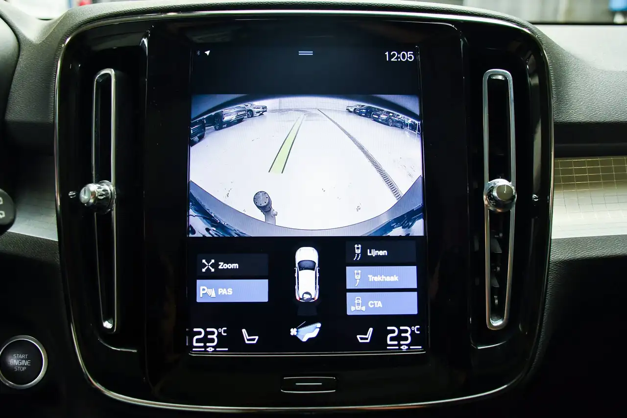 Volvo XC40 - 11