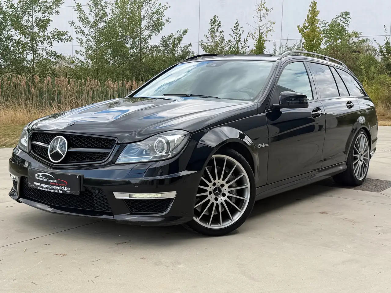 Mercedes-Benz C 63 AMG - 2