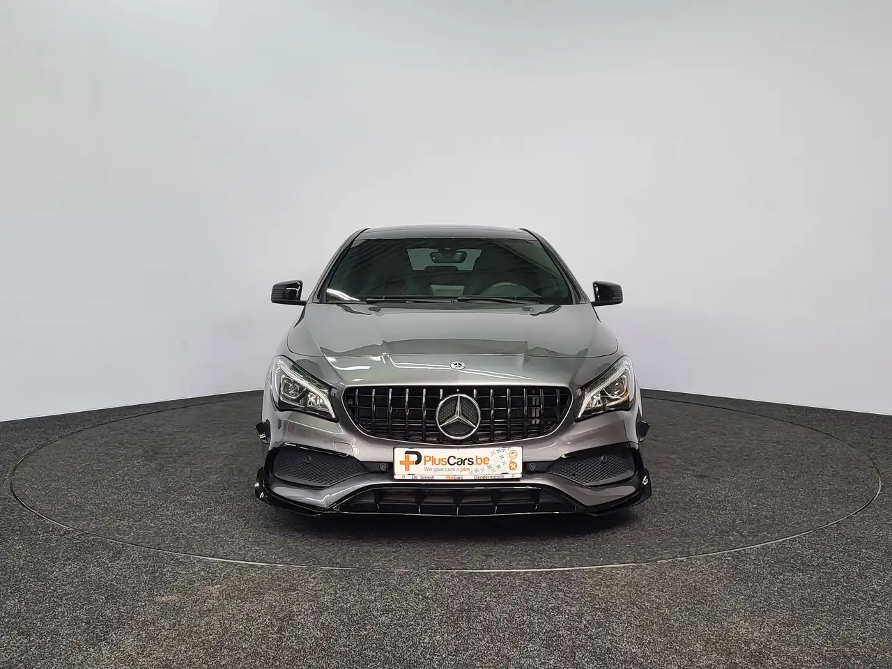 Mercedes-Benz CLA 200 - 2