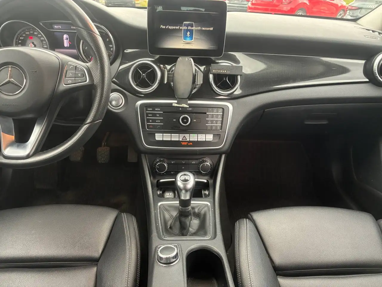 Mercedes-Benz CLA 200 - 11
