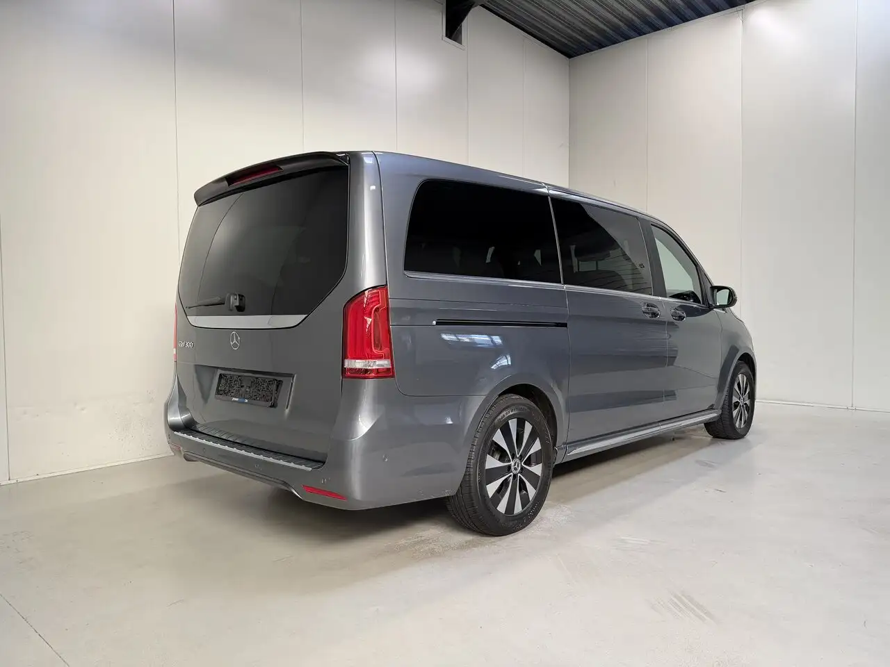 Mercedes-Benz EQV 300 - 3