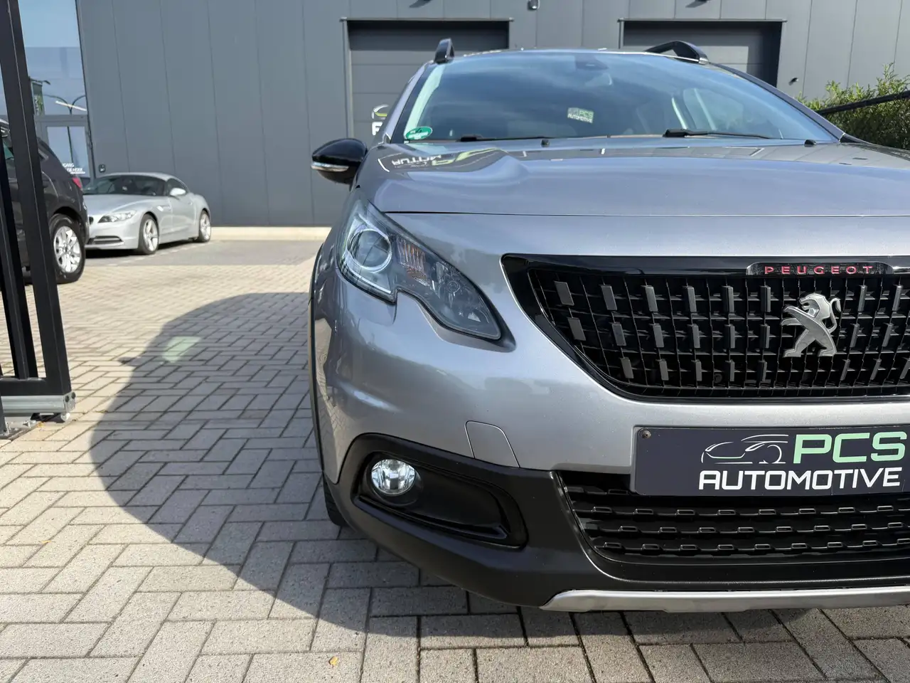 Peugeot 2008 - 10