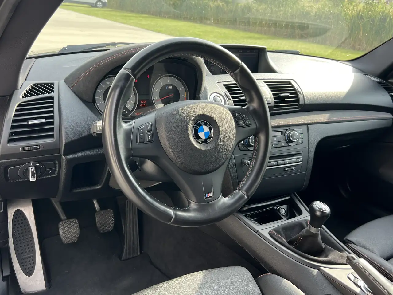 BMW 1er M Coupé - 8