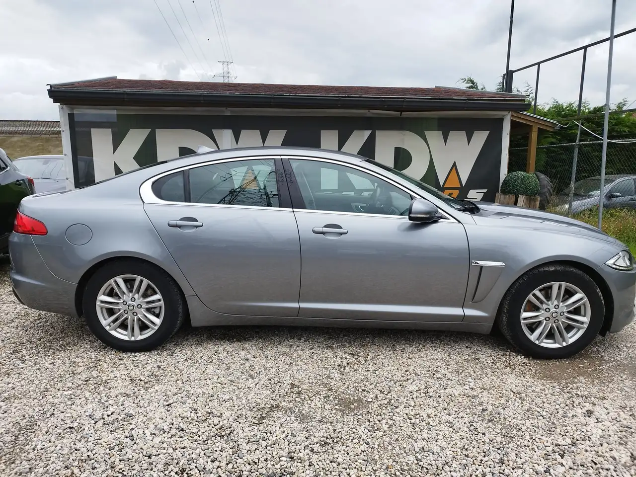 Jaguar XF - 3
