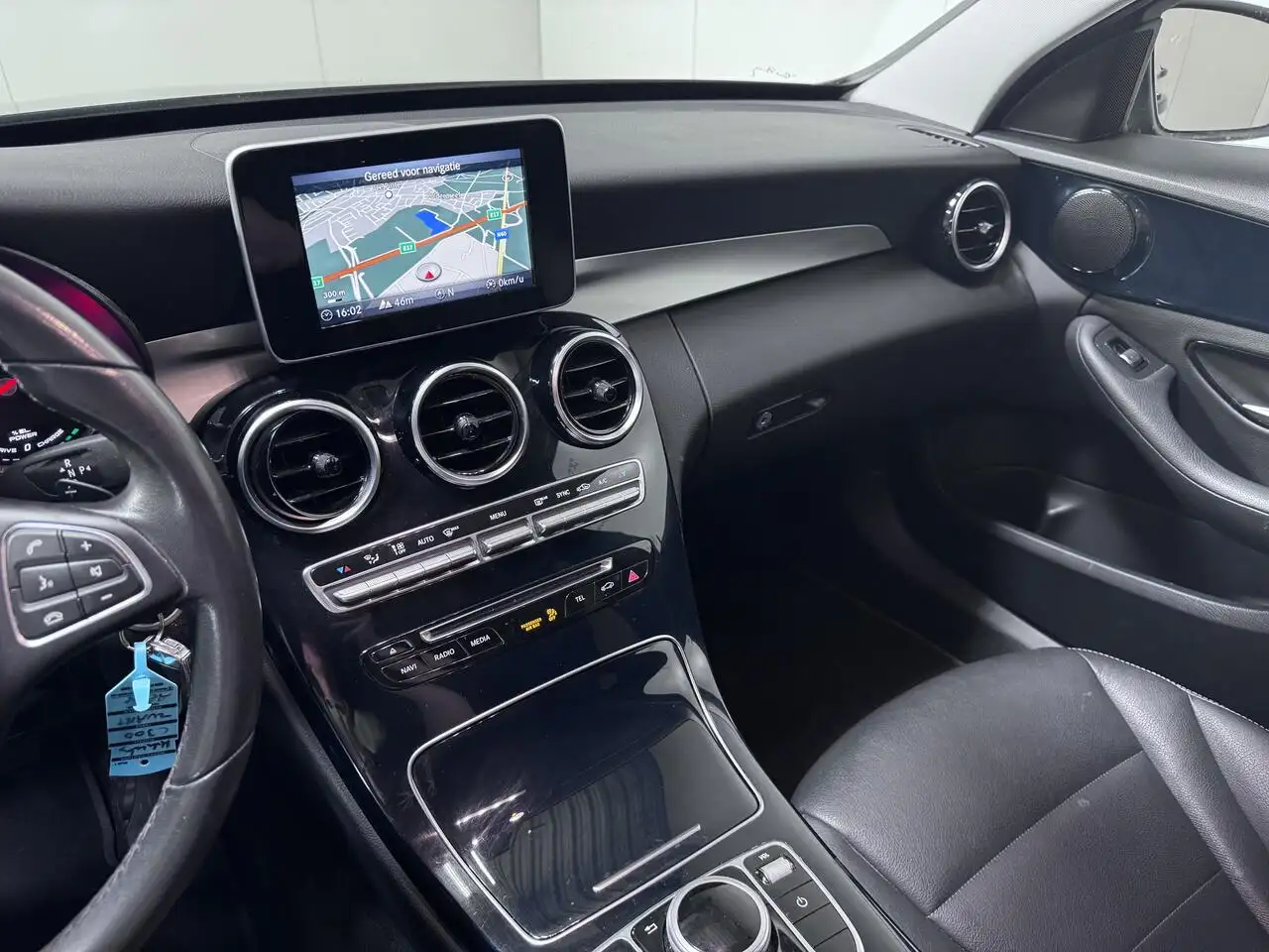 Mercedes-Benz C 300 - 12
