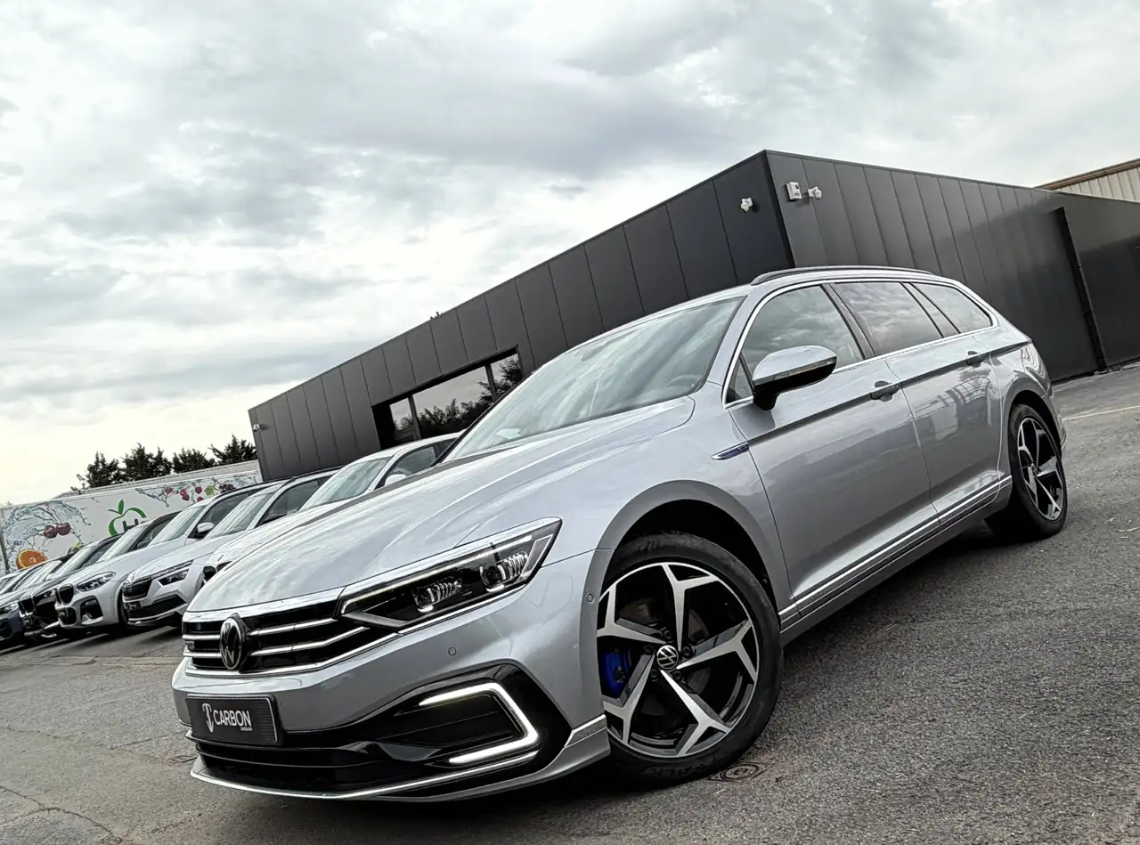 Volkswagen Passat - 3