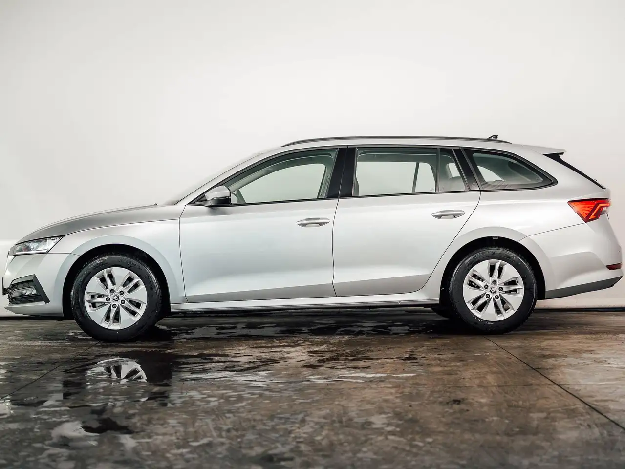 Skoda Octavia - 2