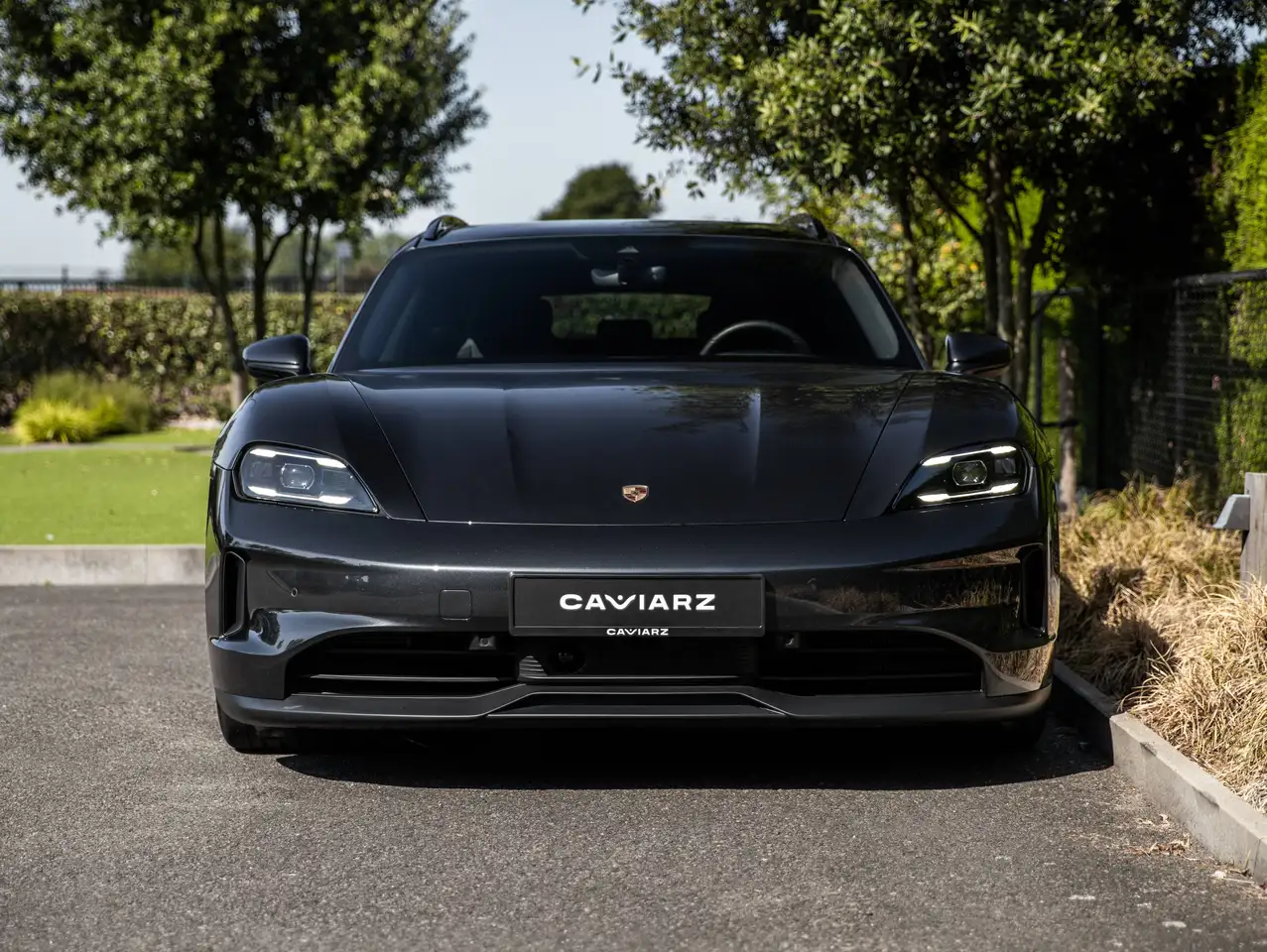 Porsche Taycan - 4