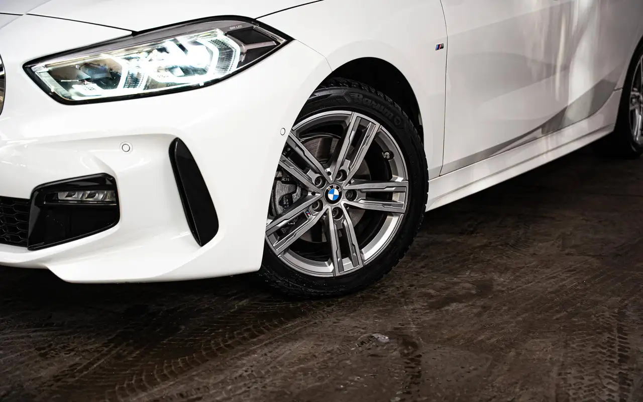 BMW 118 - 5