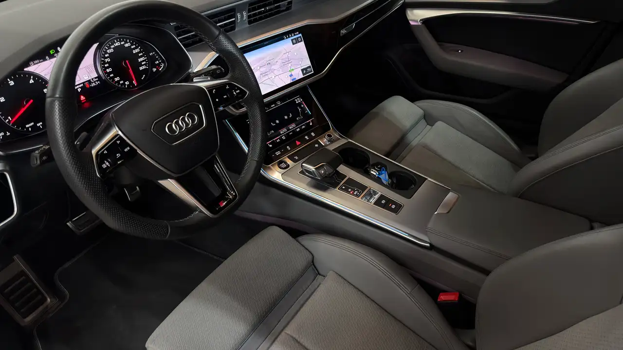 Audi A6 - 8