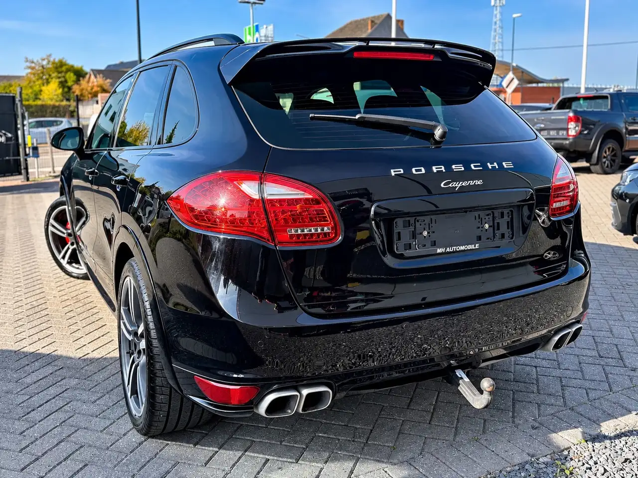 Porsche Cayenne - 6