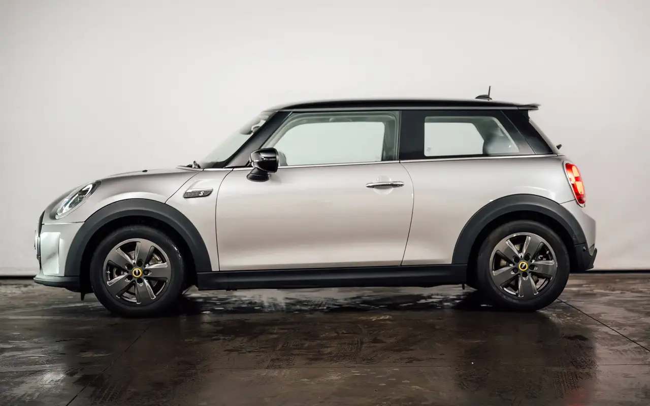MINI Cooper SE - 2