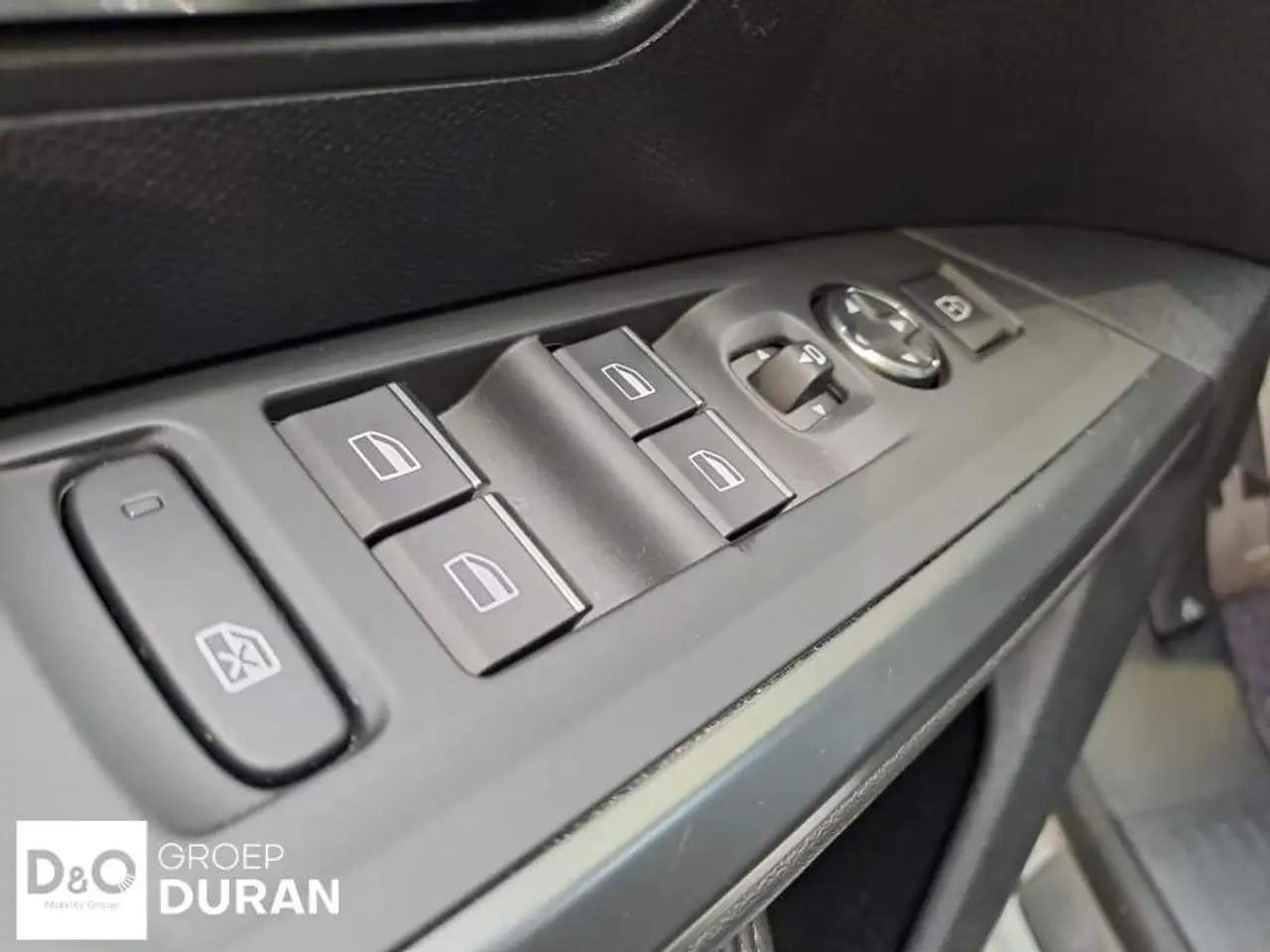 Peugeot 3008 - 8