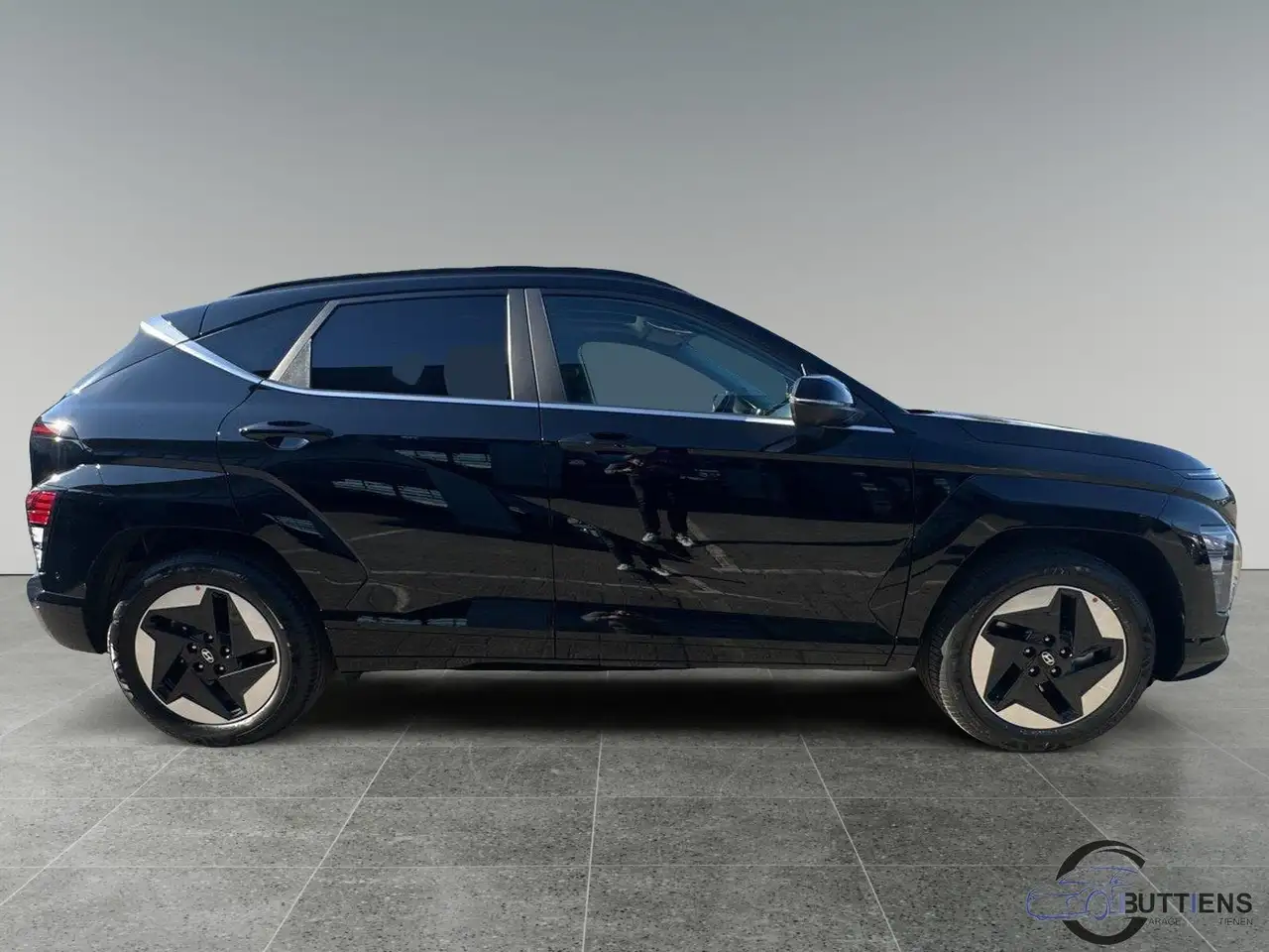 Hyundai KONA - 6