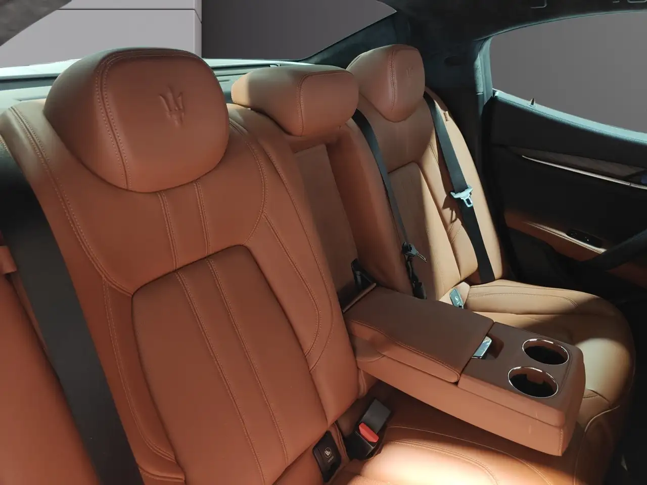 Maserati Ghibli - 9